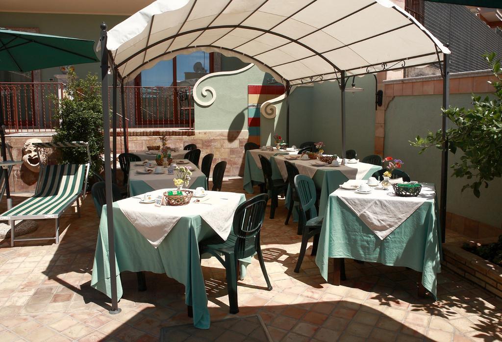 Villa Cristina Giardini-Naxos Kültér fotó