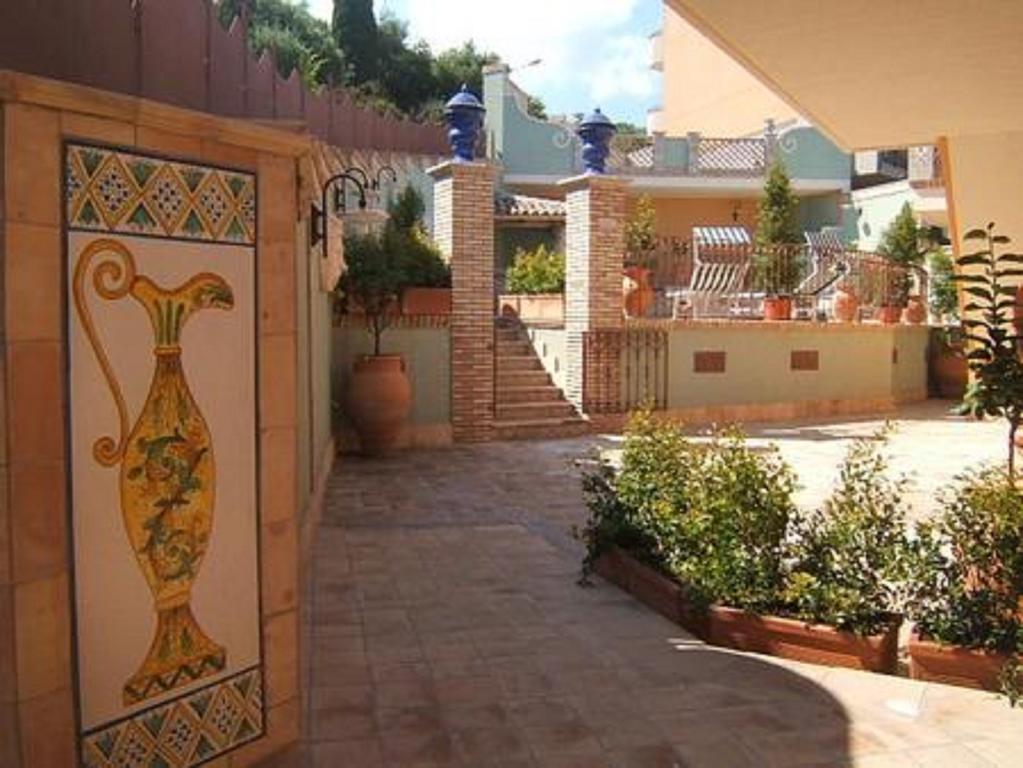 Villa Cristina Giardini-Naxos Kültér fotó