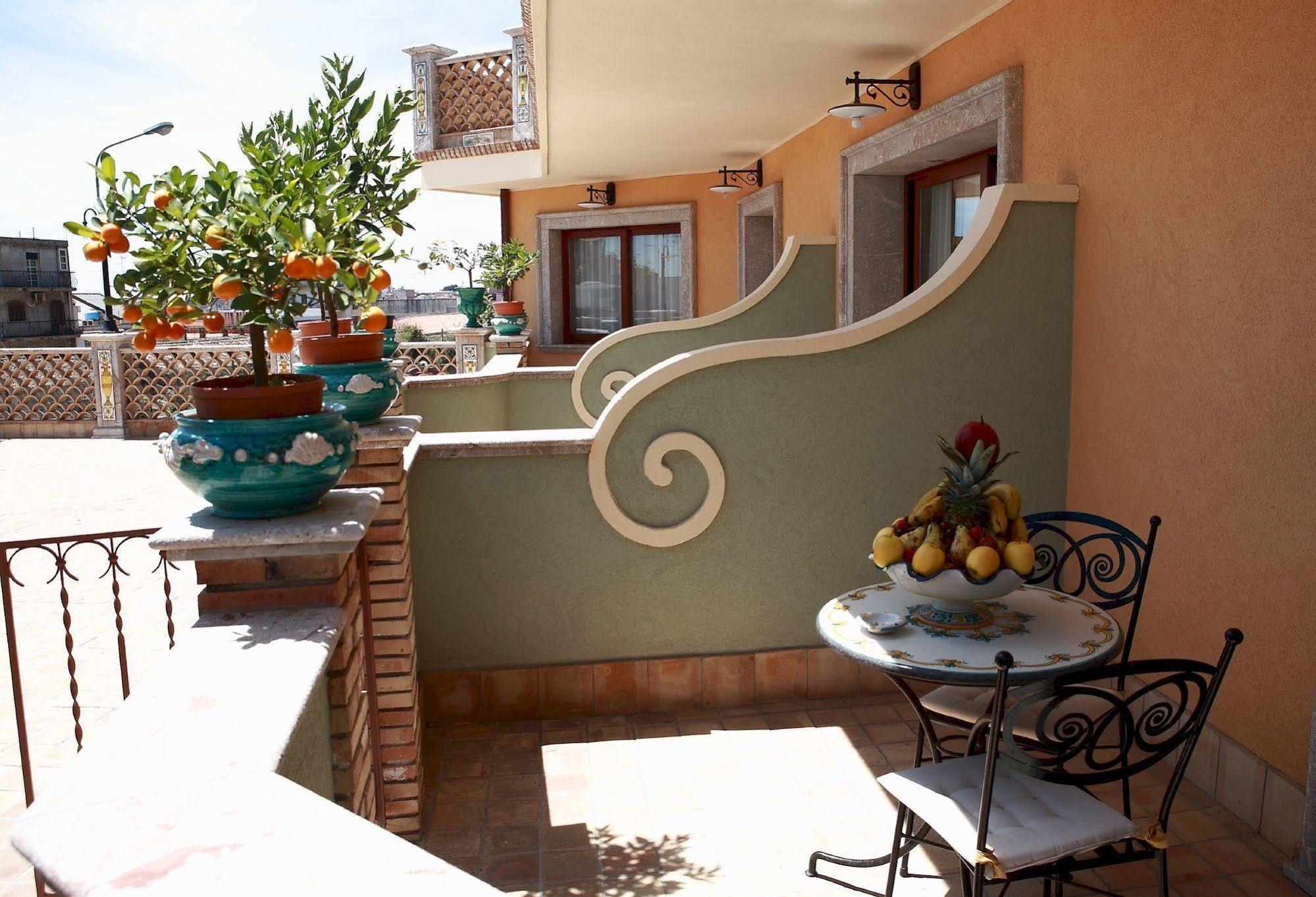 Villa Cristina Giardini-Naxos Kültér fotó